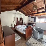 Rustico Corte Apartment *
